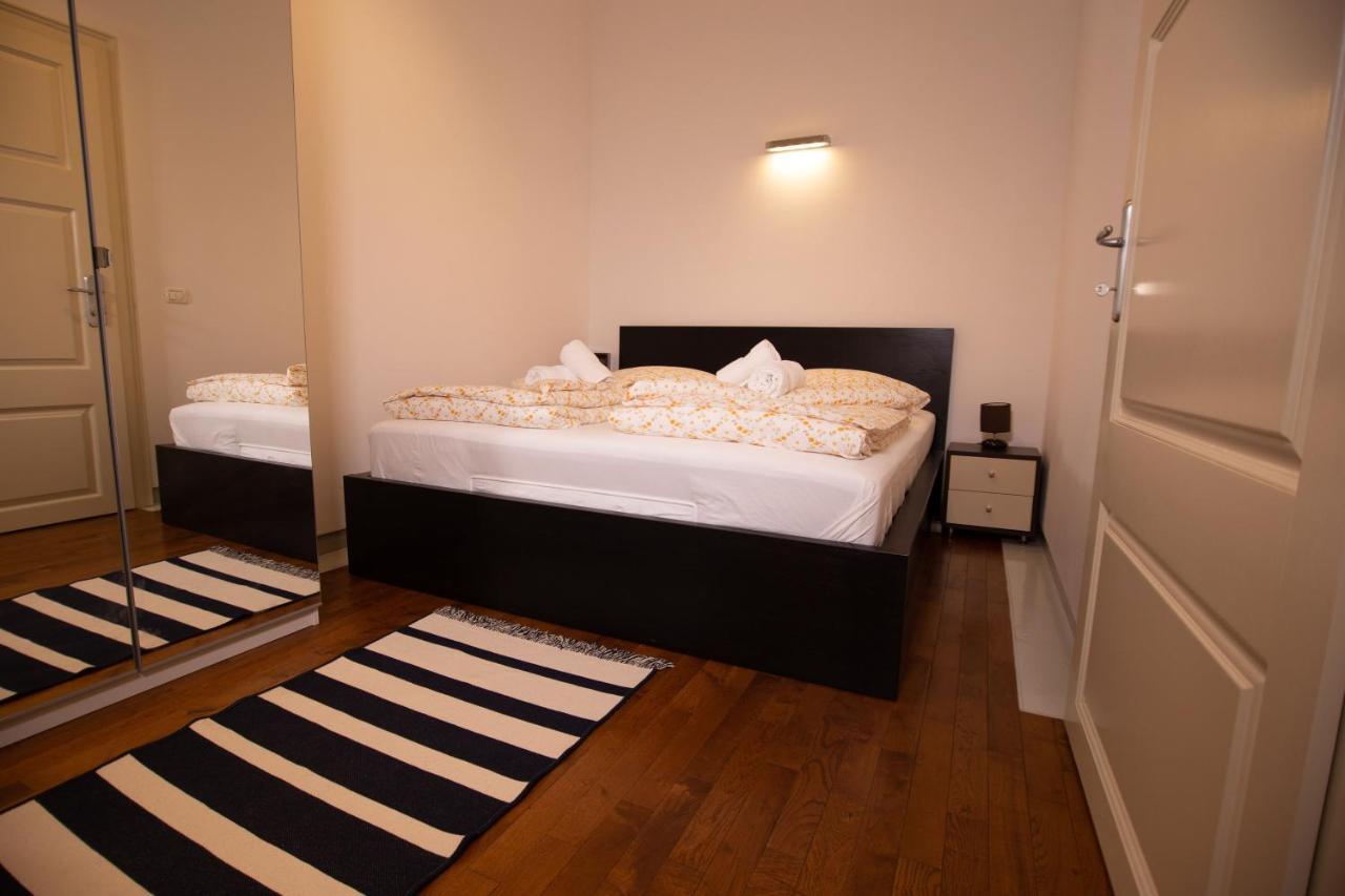 Alessia Apartment In The Old Town Timisoara Exterior photo