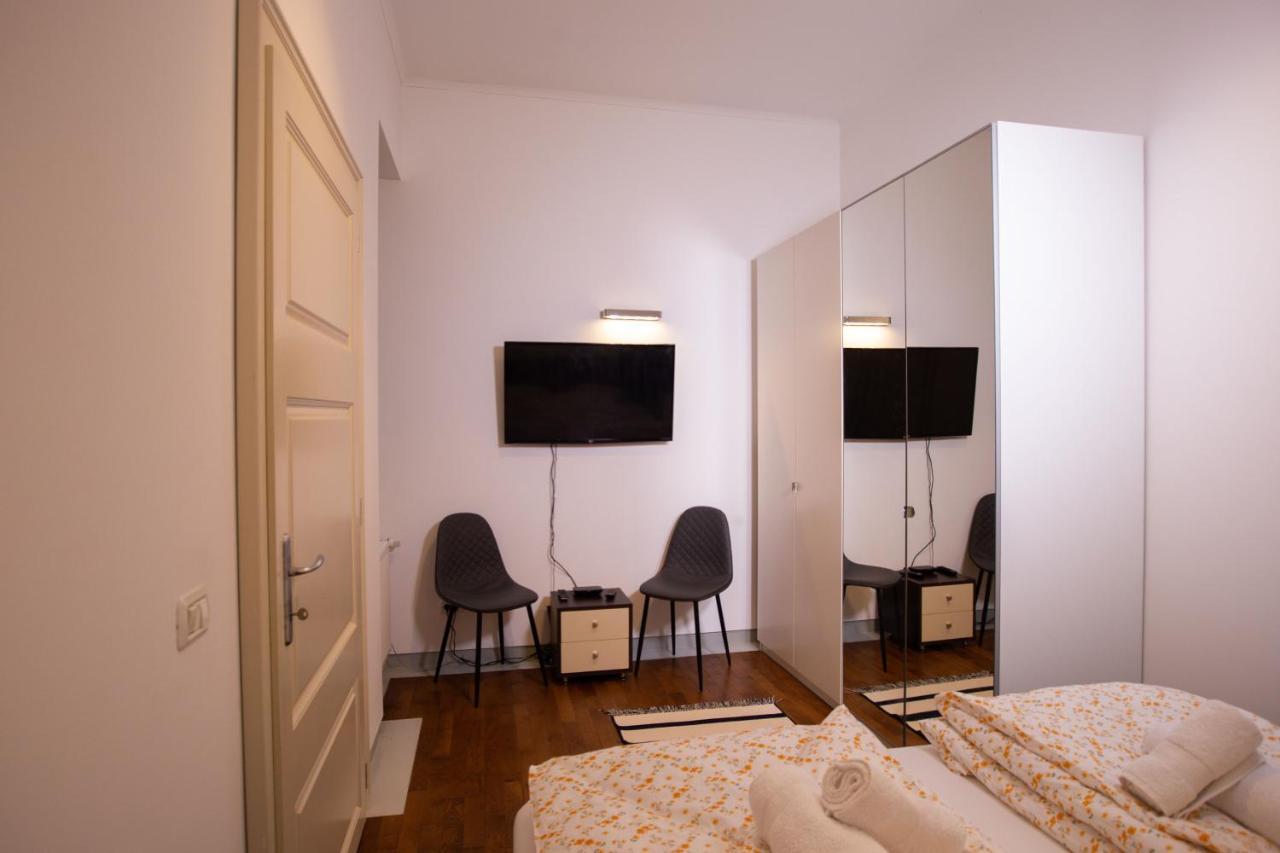 Alessia Apartment In The Old Town Timisoara Exterior photo