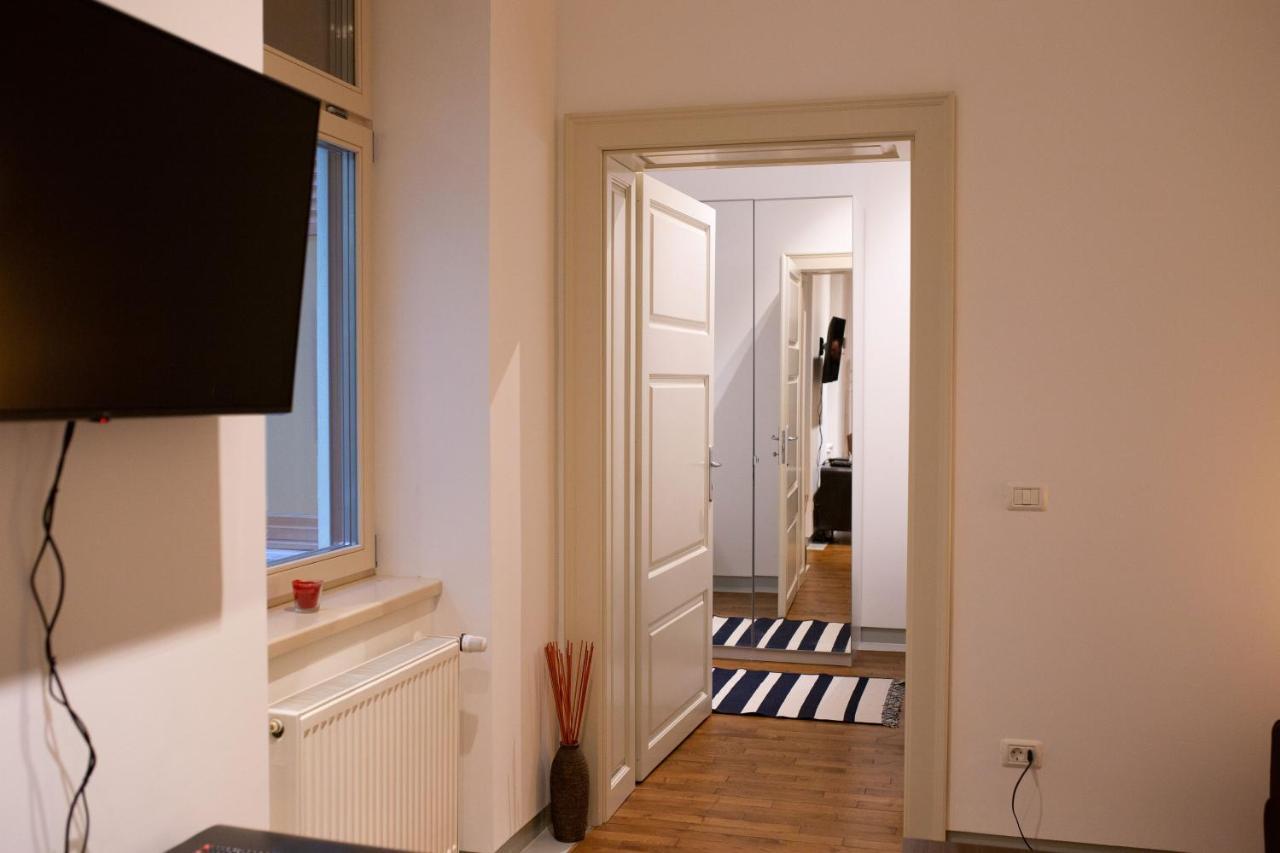 Alessia Apartment In The Old Town Timisoara Exterior photo